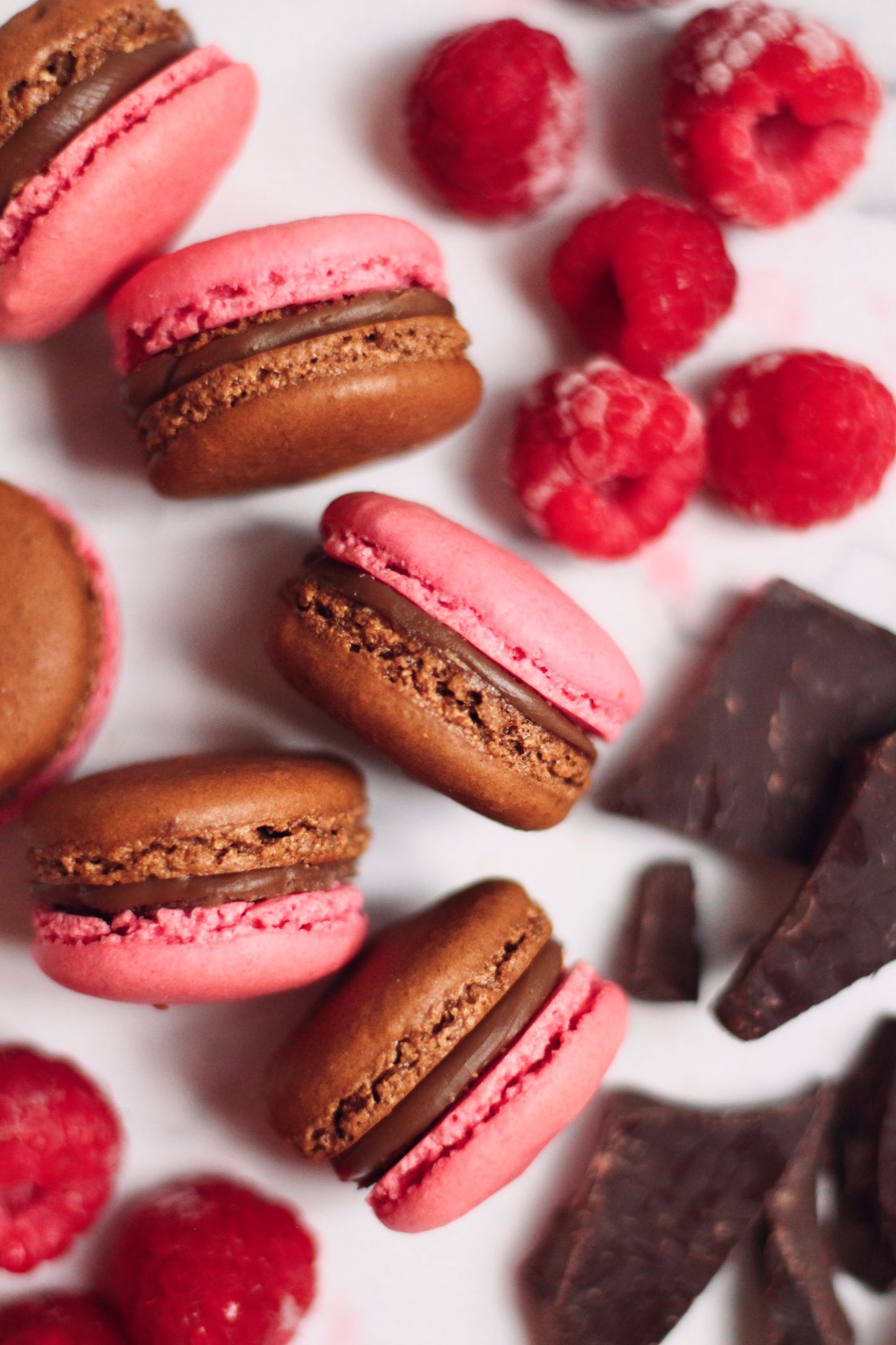 Chocolate & Raspberry Macaron Gift Box - 14 Macarons - Mailbox Macarons